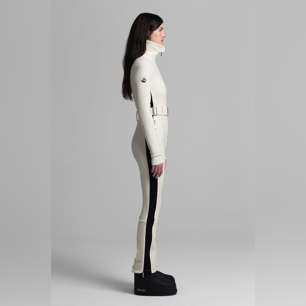 NWT White Cordova OTB Fit Flare One Piece Ski Suit White Black Jumpsuit P XS 0 2 - Picture 4 of 14